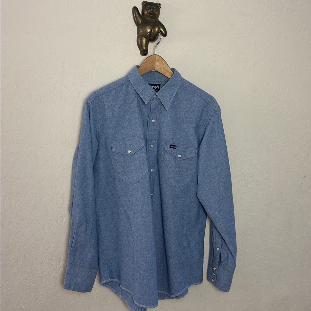 Wrangler Light Blue Button-snap up long sleeve shirt Men’s 17-35